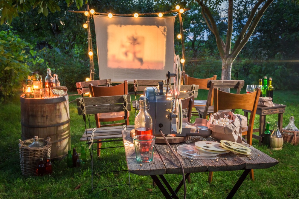 outdoor movie night blog